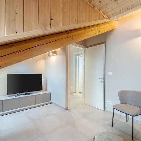 Guesthost - Porta Nuova! Andrea Doria Elegant Turim