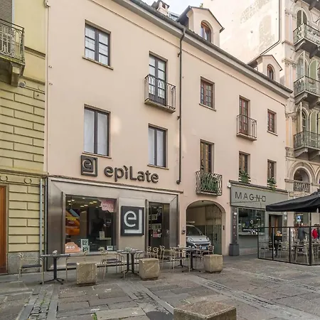 Guesthost - Porta Nuova! Andrea Doria Elegant Апартаменты Турин