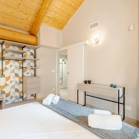 Guesthost - Porta Nuova! Andrea Doria Elegant Torino